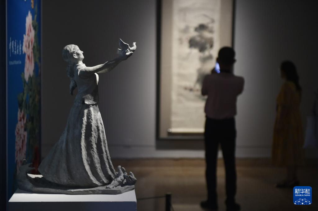 “和平颂”美术作品展在京开幕